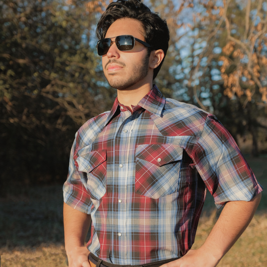 Men's Short-Sleeve Snap Plaid Shirt (Wine) - I30E00-06
