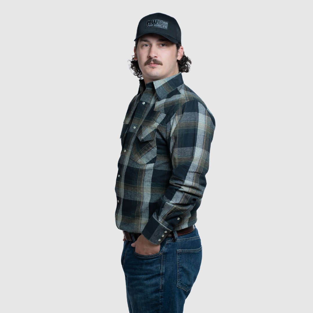 Men's Flannel Shirt from MWG Apparel. Classic western shirt style, pearl snaps, chest pockets.
