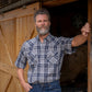 Men's short-sleeve western shirt. Plaid pattern. Pearl snaps.