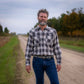 Men's long-sleeve western shirt. Plaid pattern. Pearl snaps.
