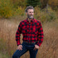 Men's long-sleeve western shirt. Plaid pattern. Pearl snaps.